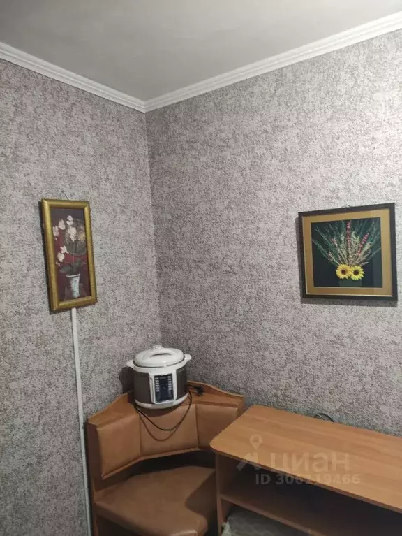 Комната Омская область, Омск Городок Нефтяников мкр, ул. ... - Фото 2