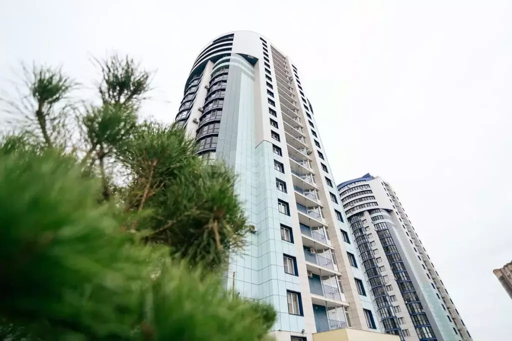 3-к кв. Алтайский край, Барнаул Приречная ул., 5 (75.2 м) - Фото 1