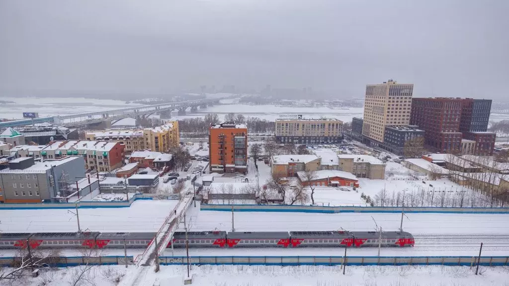 3-к кв. Новосибирская область, Новосибирск ул. Сакко и Ванцетти, 21 ... - Фото 0