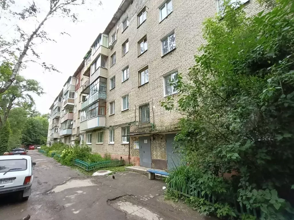 2-к. квартира, 46 м, 5/5 эт. - Фото 0