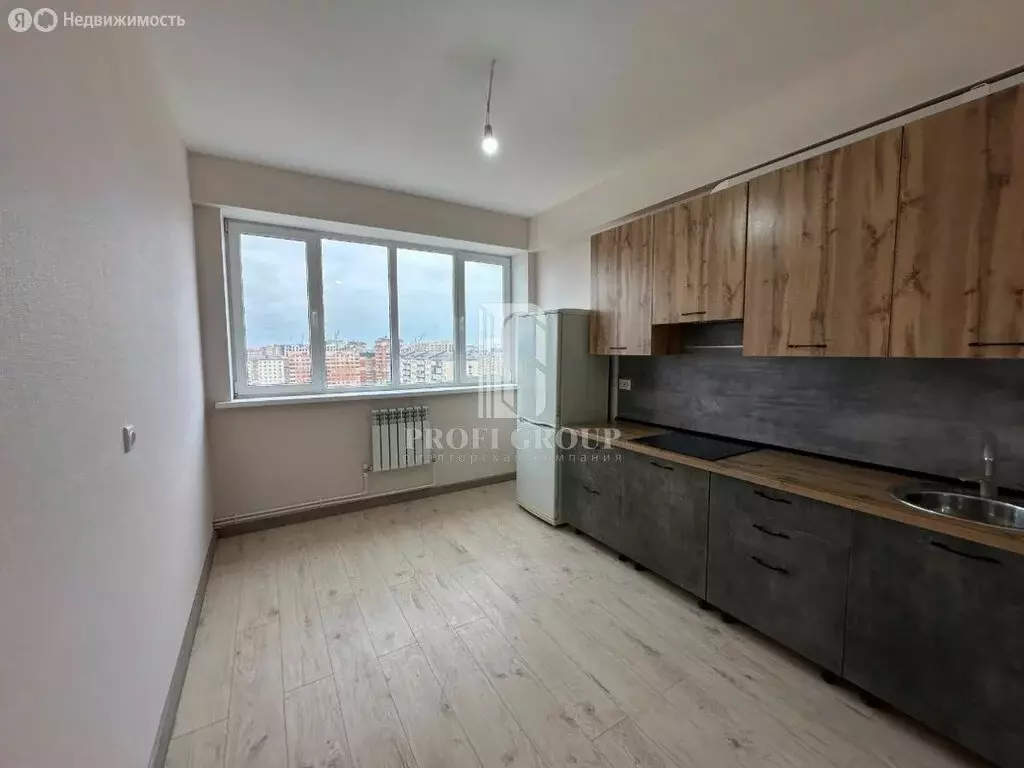 1-комнатная квартира: Каспийск, улица Зейнудина Батманова, 4Б (38 м) - Фото 1
