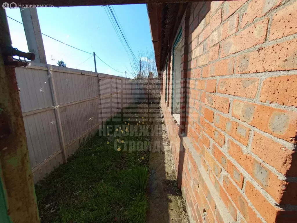 Дом в Неклиновский район, Вареновское сельское поселение, село ... - Фото 1