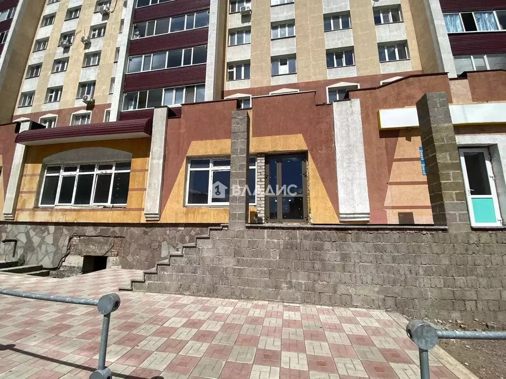 Помещение свободного назначения в Башкортостан, Стерлитамак ул. ... - Фото 1