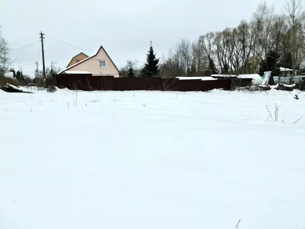 Участок в Московская область, Сергиево-Посадский городской округ, д. ... - Фото 1