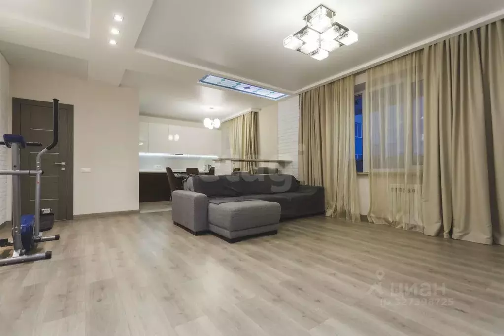 3-к кв. Башкортостан, Уфа ул. Достоевского, 83/1 (100.0 м) - Фото 1