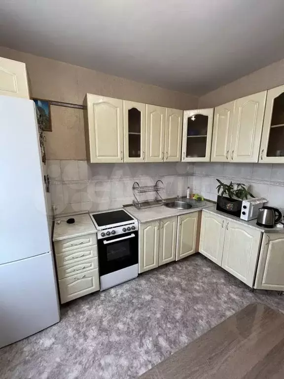 3-к. квартира, 63 м, 8/9 эт. - Фото 1