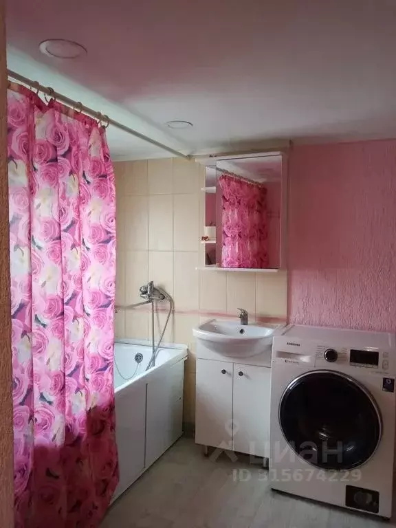 Дом в Краснодарский край, Новороссийск Мефодиевская ул., 76 (30 м) - Фото 1