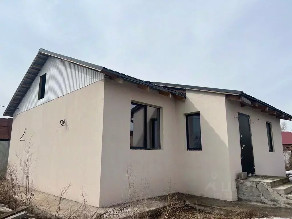 Дом в Оренбургская область, Оренбург Восток-2 СНТ, 1 (95 м) - Фото 1