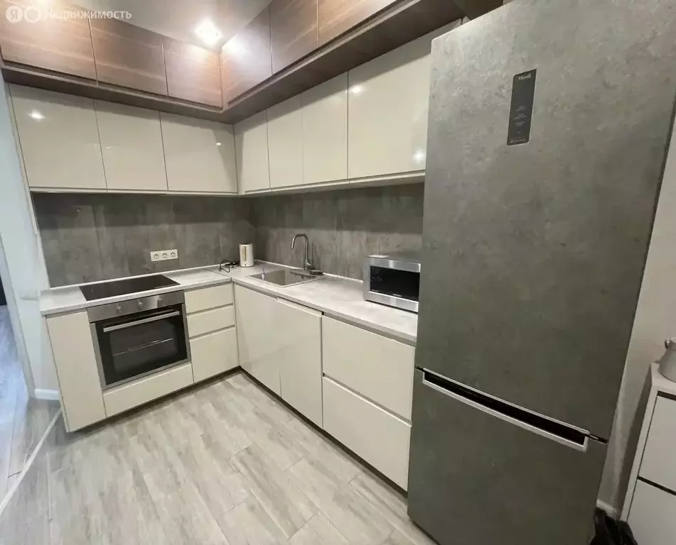 2-комнатная квартира: Красногорск, Заводская улица, 18к2 (50 м) - Фото 1
