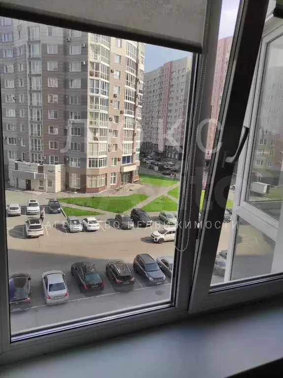 1-к. квартира, 42 м, 5/13 эт. - Фото 1