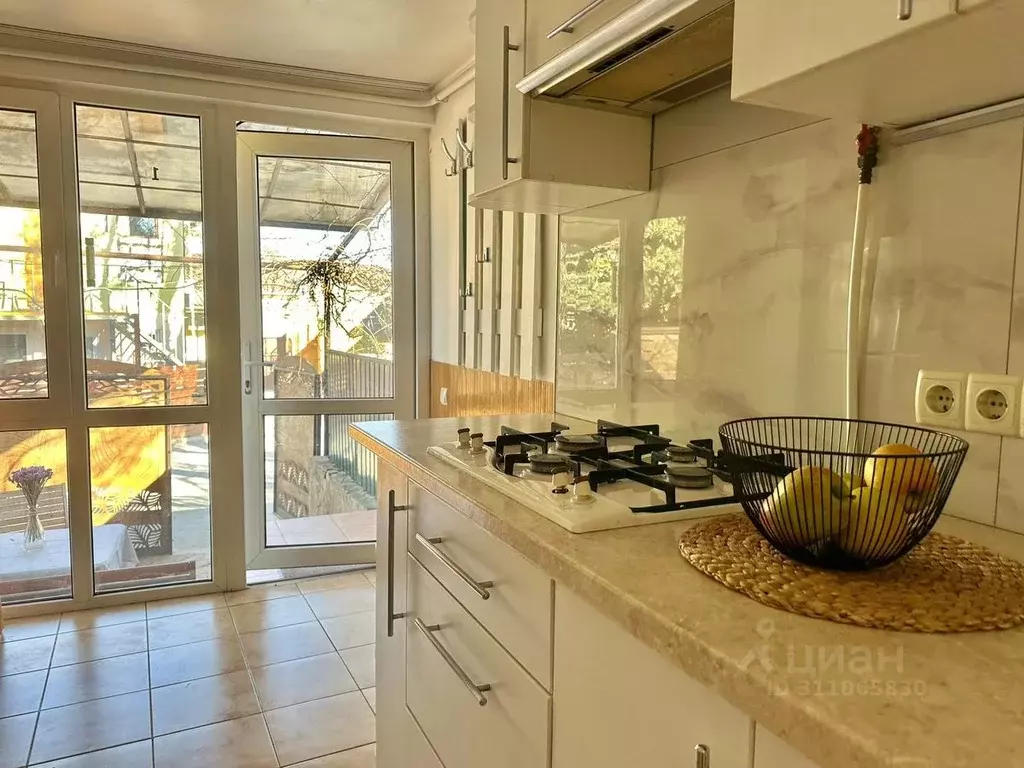 Дом в Крым, Евпатория ул. Пионерская, 1 (50 м) - Фото 0