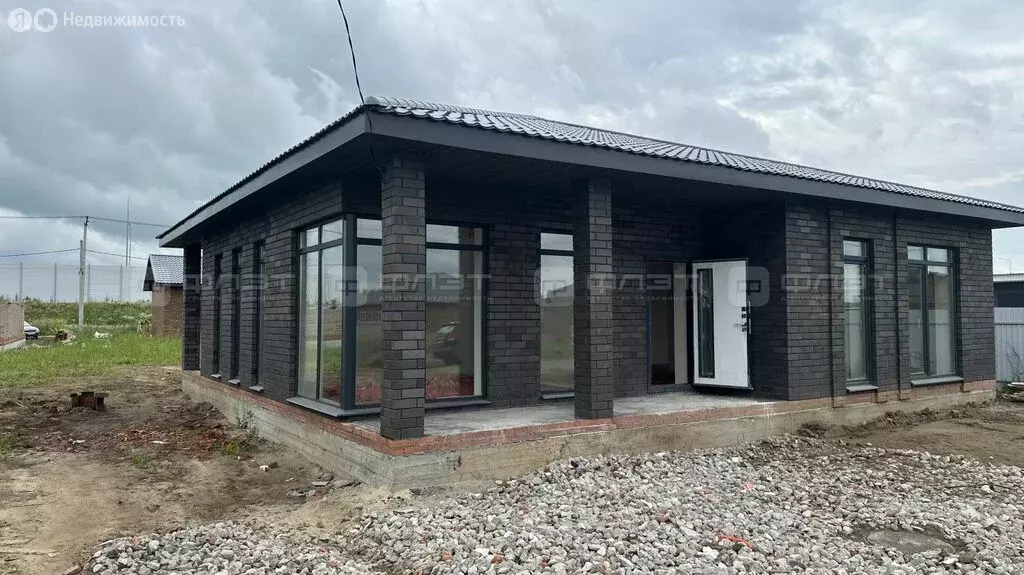Дом в село Сокуры, Тихая улица (124.7 м) - Фото 2
