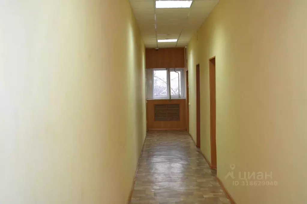 Помещение свободного назначения в Белгородская область, Поселок ... - Фото 1