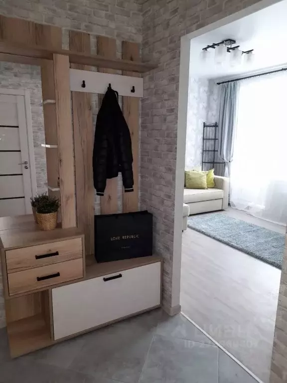 1-к кв. Самарская область, Тольятти Приморский бул., 61 (40.0 м) - Фото 2