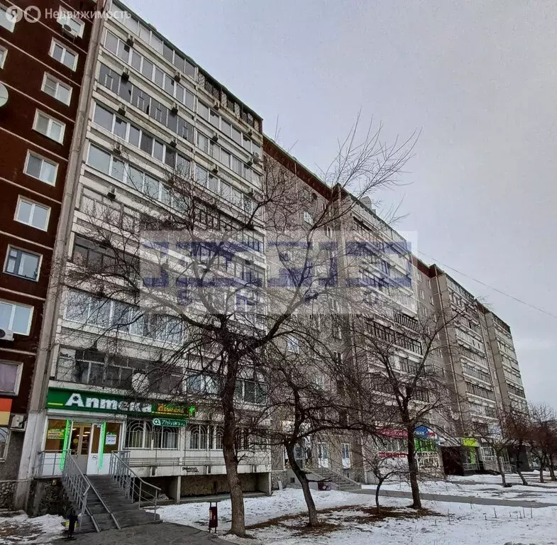 3-комнатная квартира: Екатеринбург, Техническая улица, 14к1 (63 м) - Фото 0