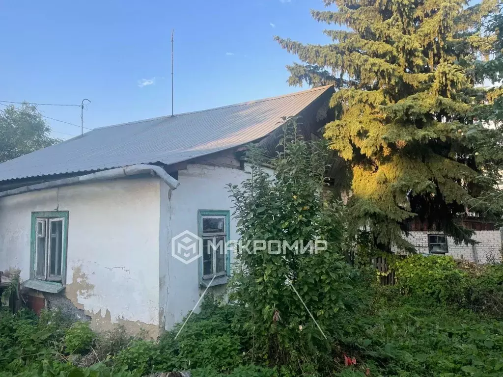 Дом в Челябинская область, Челябинск Эстонская ул., 67 (67 м) - Фото 1