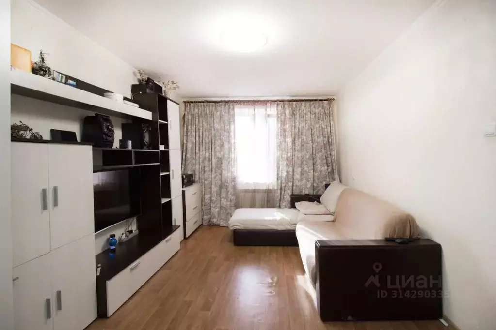 2-к кв. Калужская область, Калуга ул. Георгия Амелина, 26 (47.8 м) - Фото 0