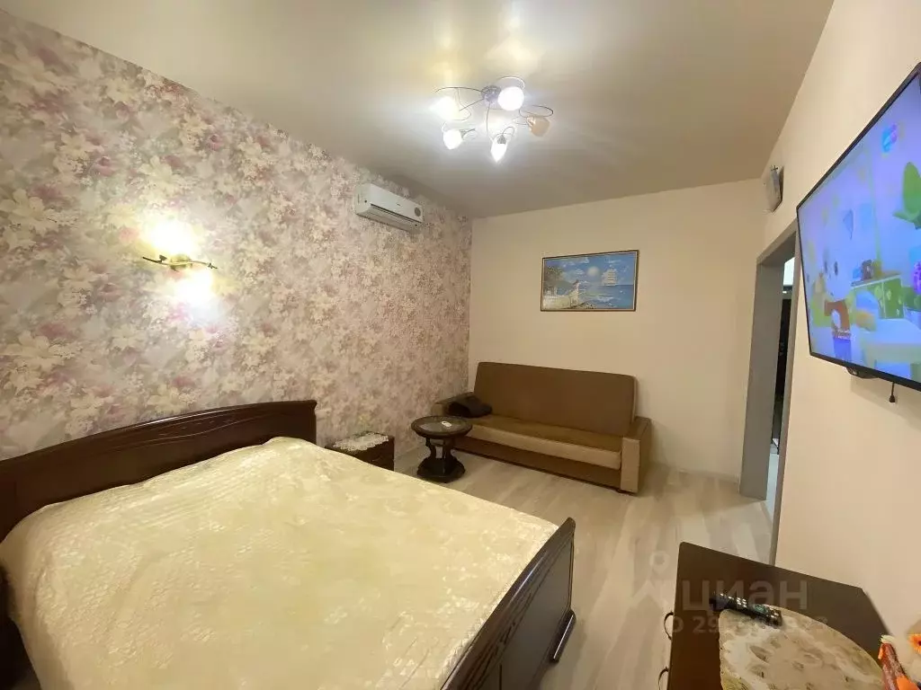 1-к кв. Краснодарский край, Геленджик Приморская ул., 7А (33.0 м) - Фото 0