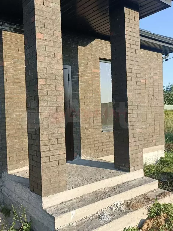 Дом 100 м на участке 6 сот. - Фото 1