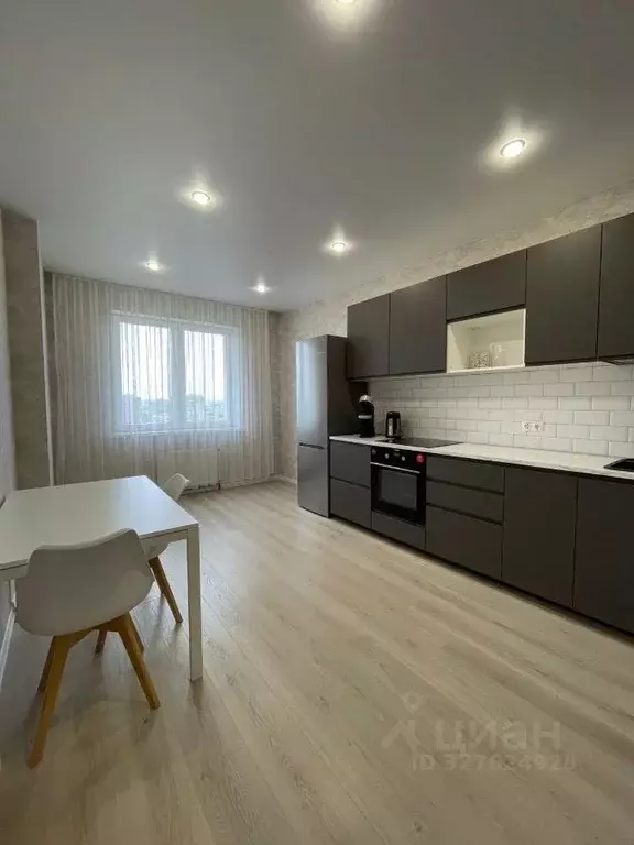 2-к кв. Татарстан, Казань ул. Павлюхина, 108Б (80.0 м) - Фото 1