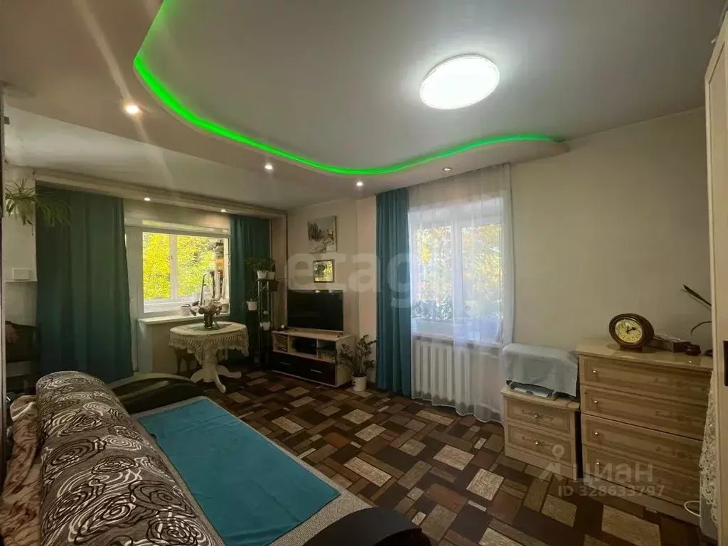 1-к кв. Алтай, Горно-Алтайск Коммунистический просп. (30.2 м) - Фото 1