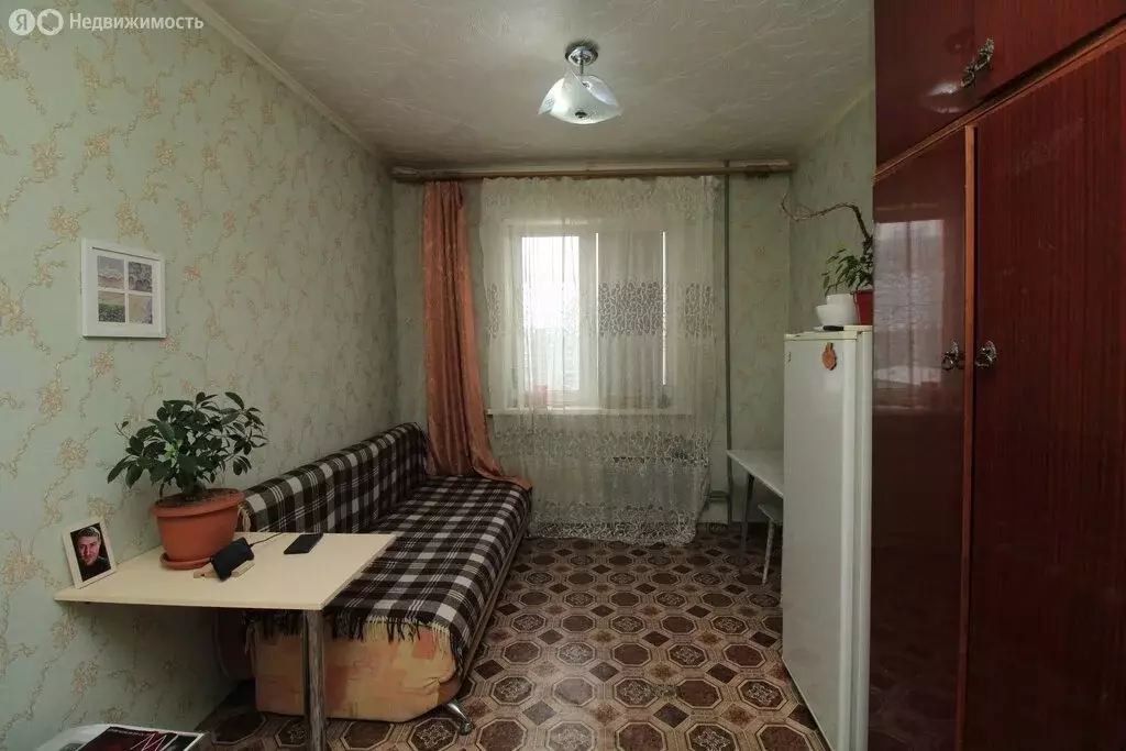 1-комнатная квартира: Красноярск, улица Железнодорожников, 11 (12.2 м) - Фото 1