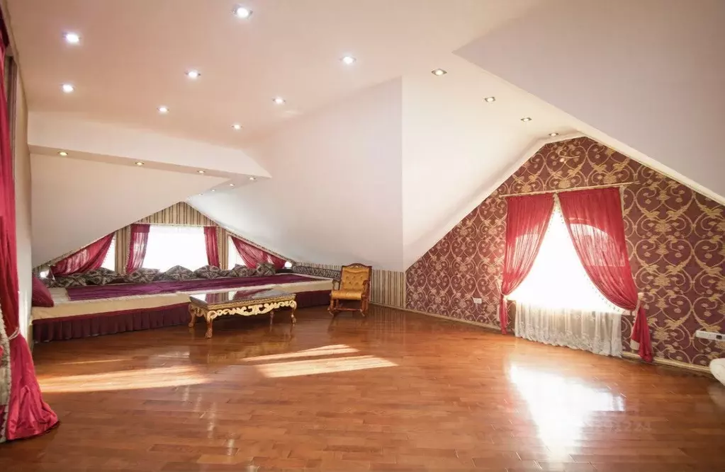 Дом в Калужская область, Калуга Шоссейная ул., 7 (700 м) - Фото 2