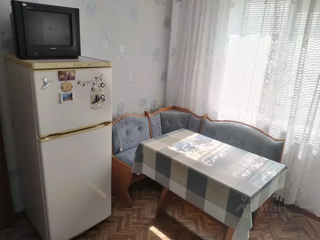 2-к кв. Курская область, Курск ул. Бойцов 9-й Дивизии, 185 (54.0 м) - Фото 2