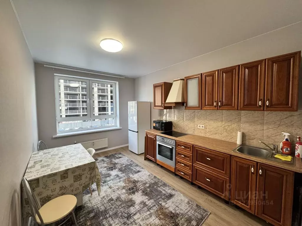 3-к кв. Московская область, Люберцы городской округ, Мирный пгт ул. ... - Фото 1