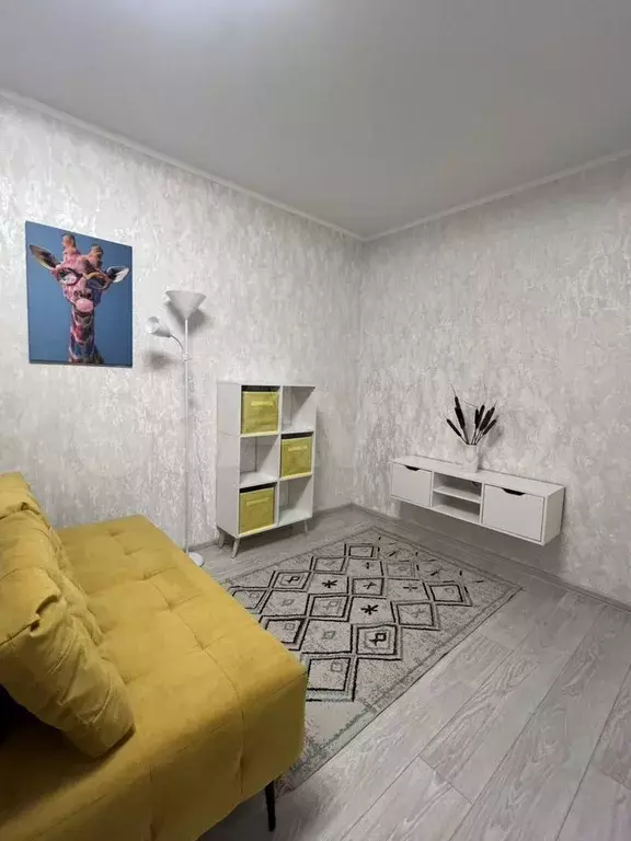 1-к. квартира, 37 м, 2/8 эт. - Фото 1