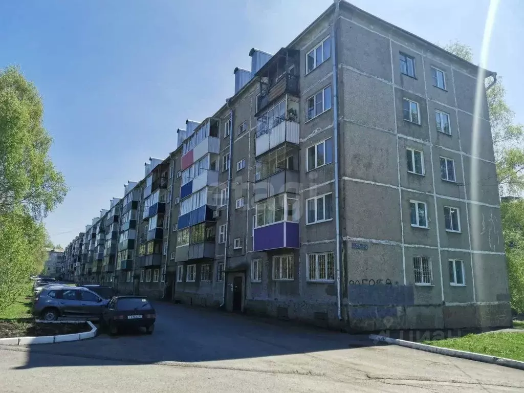 3-к кв. Кемеровская область, Прокопьевск ул. Обручева, 24А (62.2 м) - Фото 0