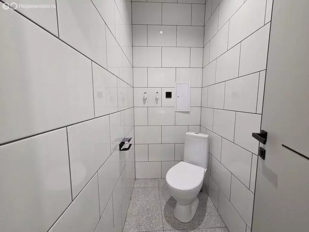 Помещение свободного назначения (1976.2 м) - Фото 1