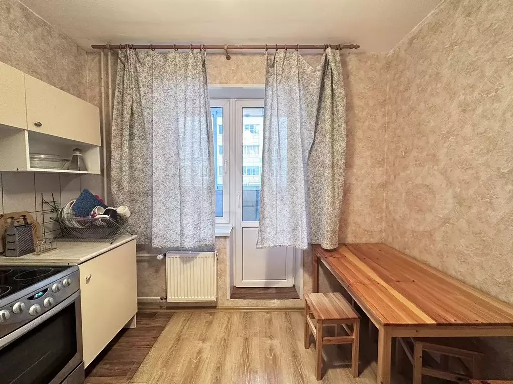 2-к. квартира, 50 м, 1/5 эт. - Фото 1