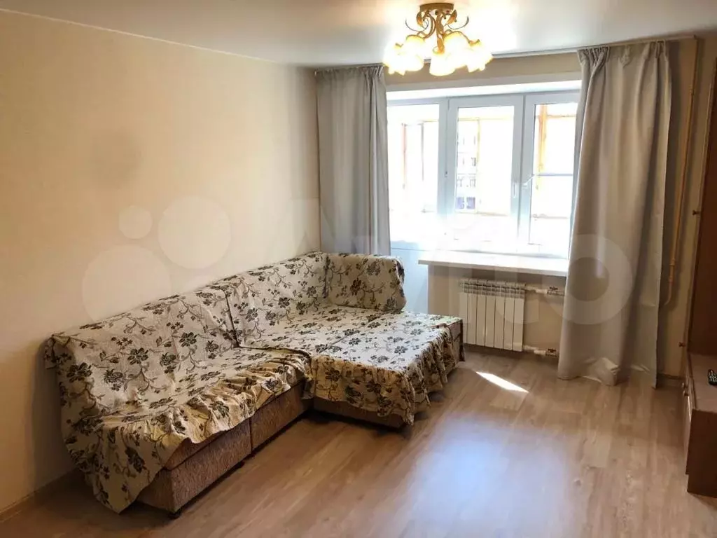 1-к. квартира, 35 м, 8/9 эт. - Фото 0