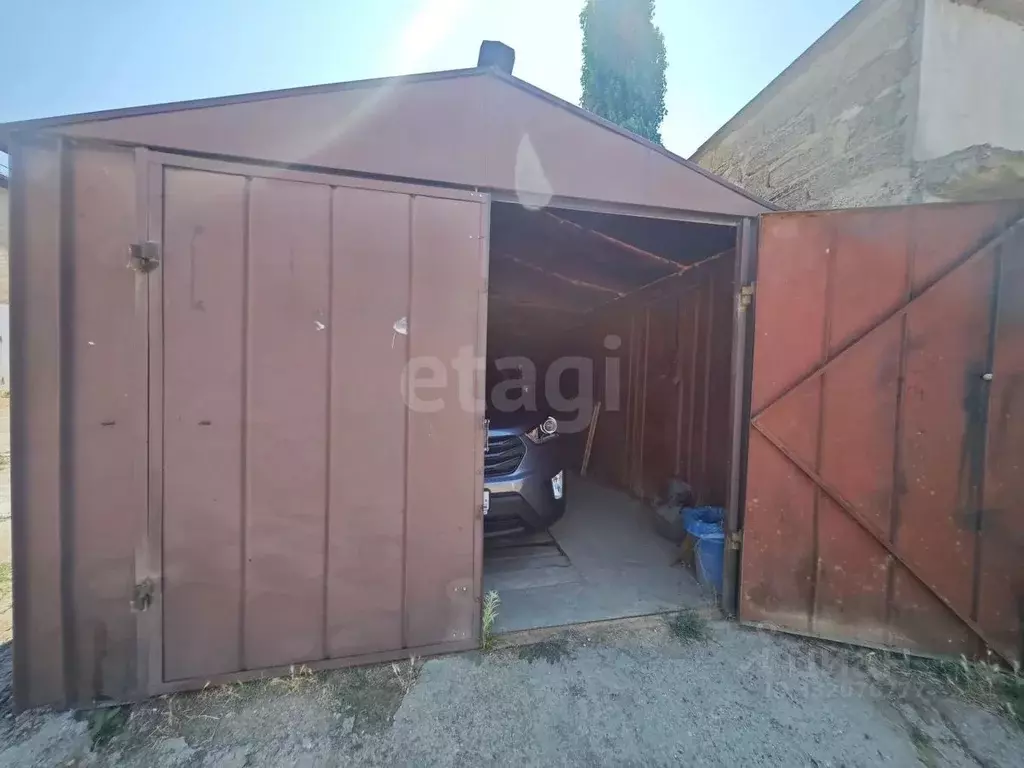 Гараж в Крым, Саки ул. Гайнутдинова (20 м) - Фото 1