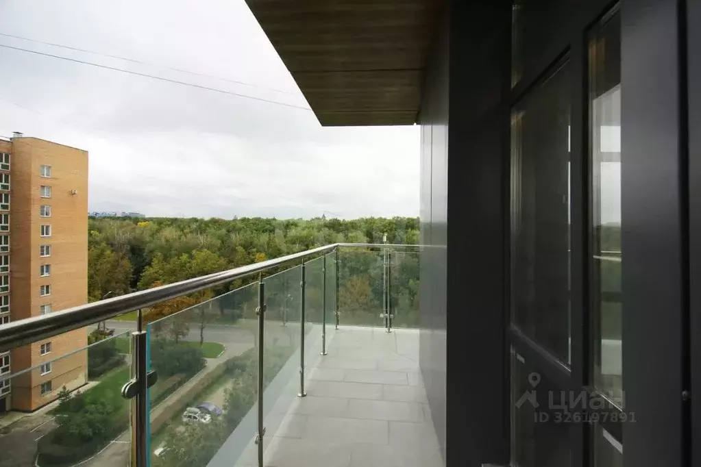 3-к кв. Тульская область, Тула Первомайская ул., 32А (137.8 м) - Фото 0