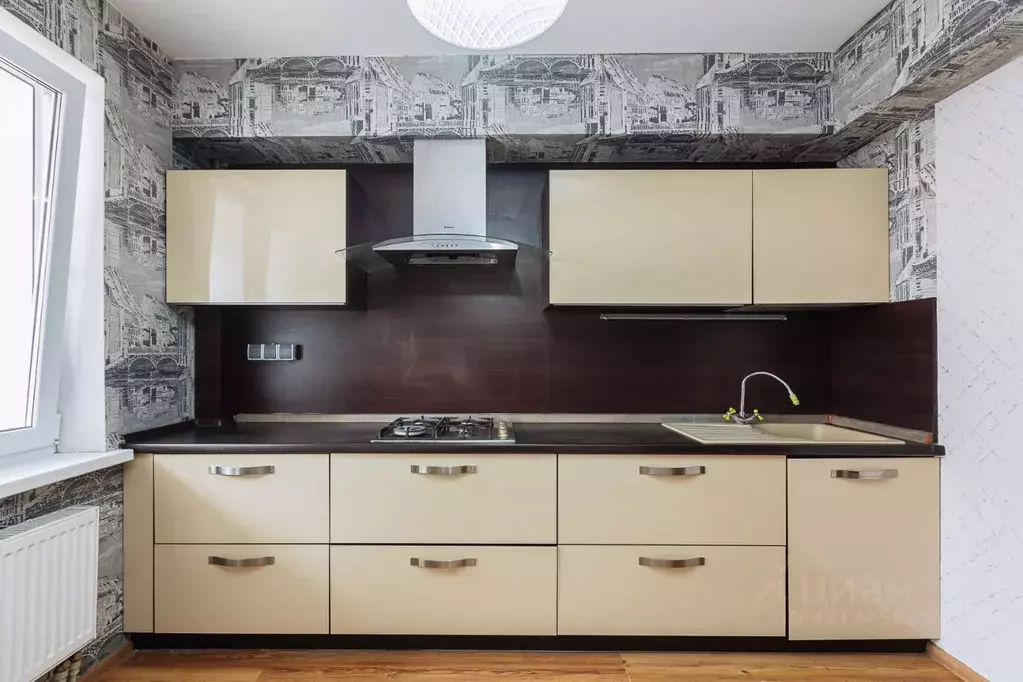 2-к кв. Калининградская область, Калининград Автомобильная ул., 25 ... - Фото 1