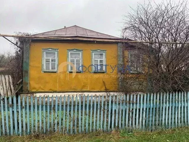 Дом в Белгородская область, Новооскольский городской округ, Костевка ... - Фото 1