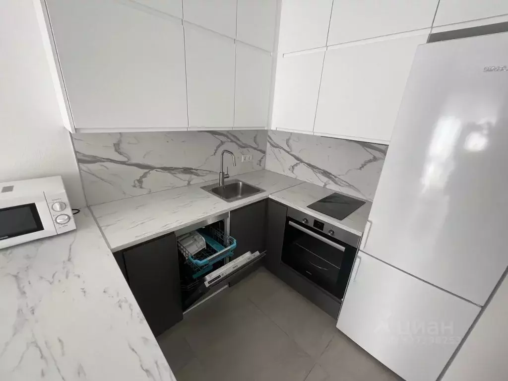 2-к кв. Москва Красноказарменная ул., 14Ак1 (36.8 м) - Фото 2