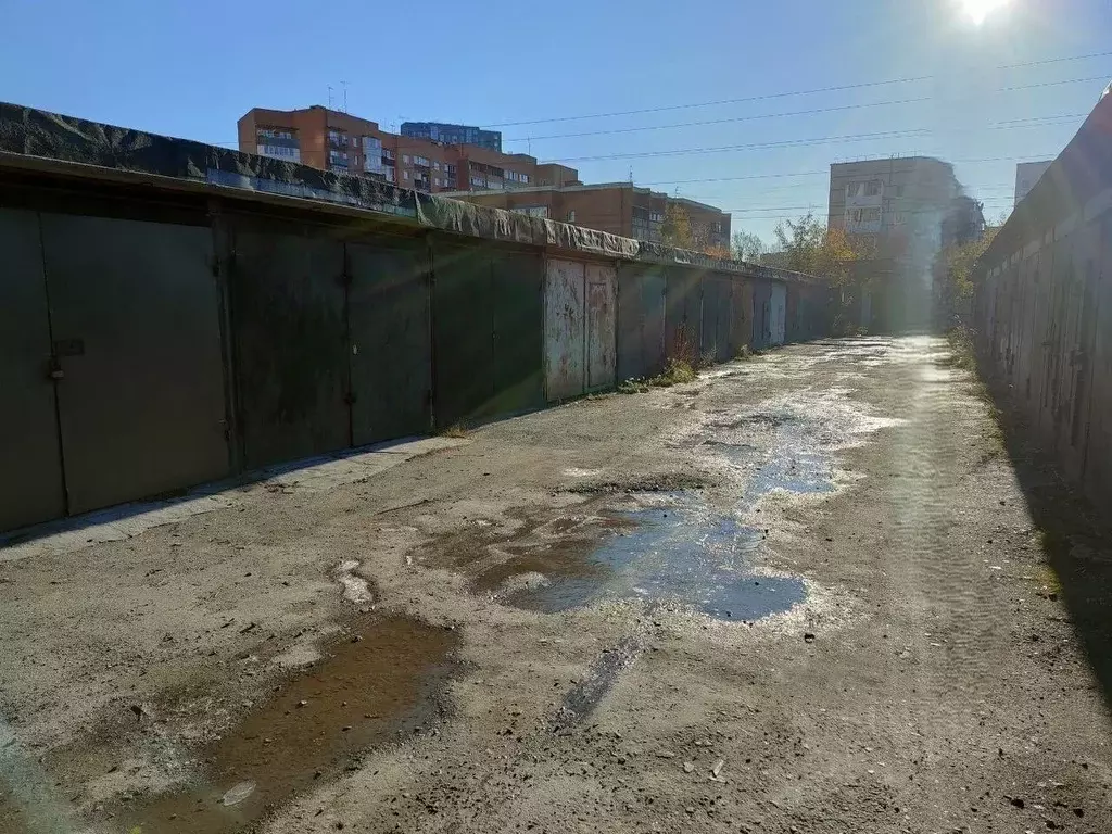 Гараж в Свердловская область, Екатеринбург Сортировочный жилрайон, ... - Фото 2