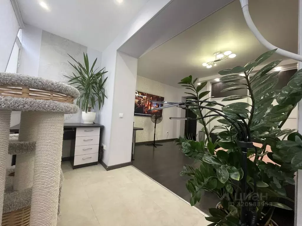 3-к кв. Новгородская область, Великий Новгород Маловишерская ул., 1 ... - Фото 2