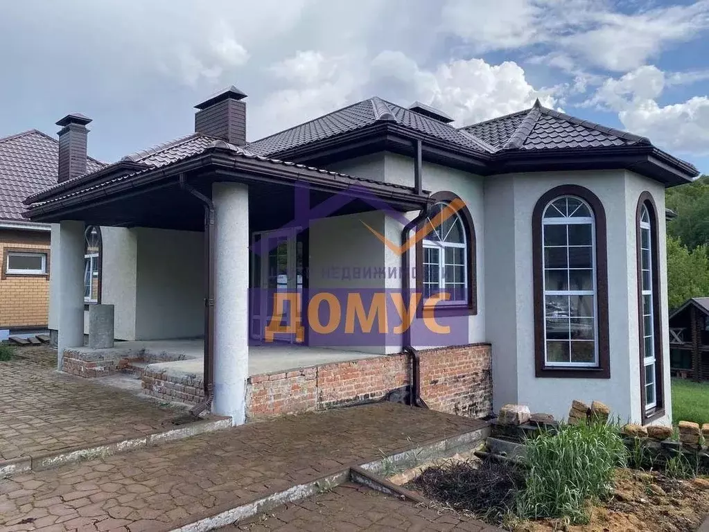 Дом в Белгородская область, Белгородский муниципальный округ, с. ... - Фото 1