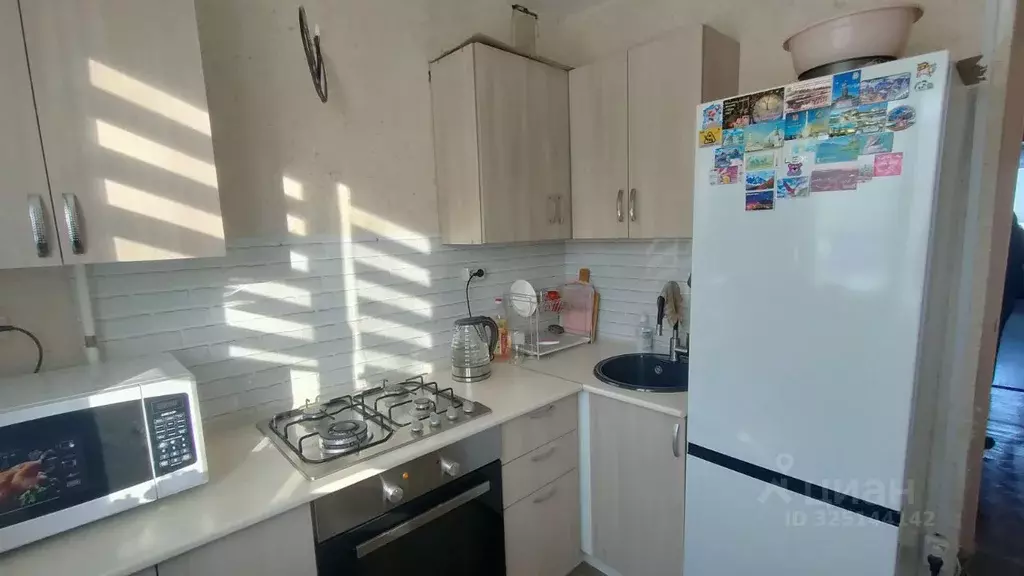 3-к кв. Свердловская область, Дегтярск ул. Головина, 5 (58.8 м) - Фото 2