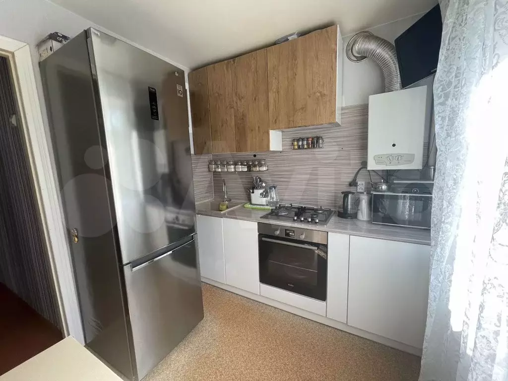 2-к. квартира, 45 м, 2/5 эт. - Фото 0