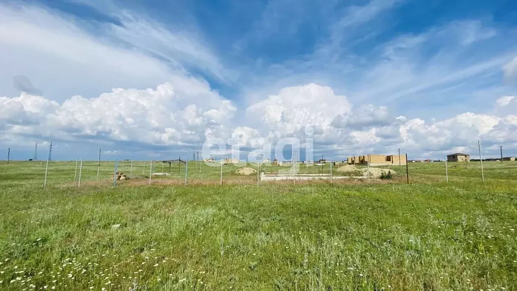 Участок в Крым, Симферопольский район, с. Мирное  (6.0 сот.) - Фото 0