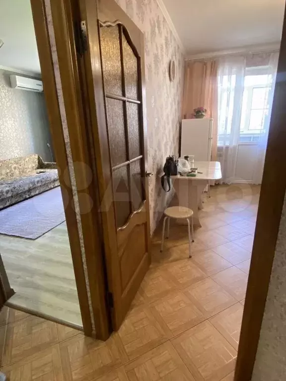 1-к. квартира, 38 м, 3/3 эт. - Фото 1