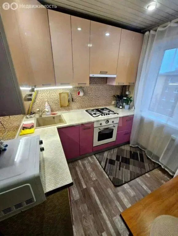 3-комнатная квартира: Калуга, улица Карла Либкнехта, 17 (58.4 м) - Фото 1