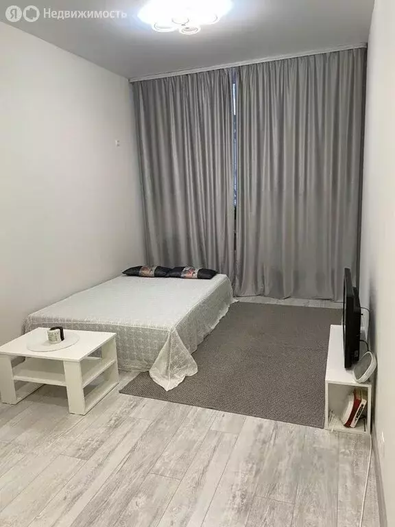 Квартира-студия: Тюмень, улица Первооткрывателей, 12 (25 м) - Фото 2