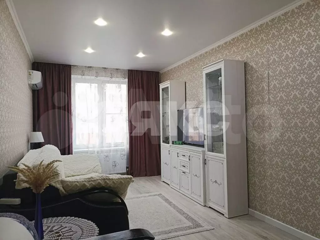 1-к. квартира, 38 м, 3/8 эт. - Фото 0