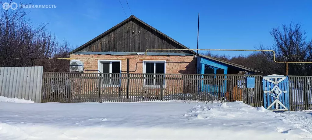 Дом в село Красное, Учительская улица, 18 (48.6 м) - Фото 1